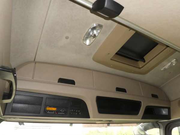 MERCEDES-BENZ - ACTROS 1842 LS