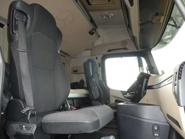 MERCEDES-BENZ - ACTROS 1842 LS