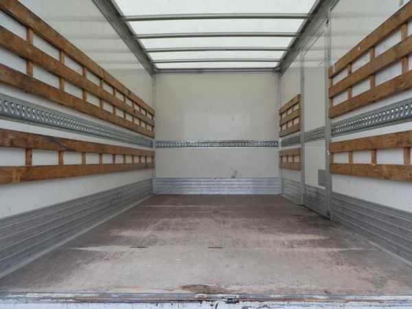 MERCEDES-BENZ - SPRINTER 516 CDI