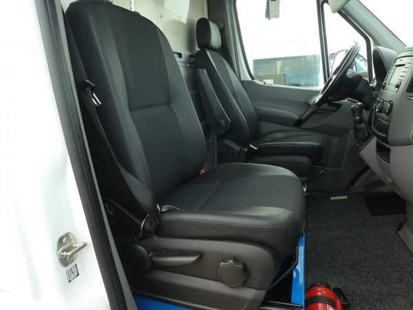 MERCEDES-BENZ - SPRINTER 516 CDI