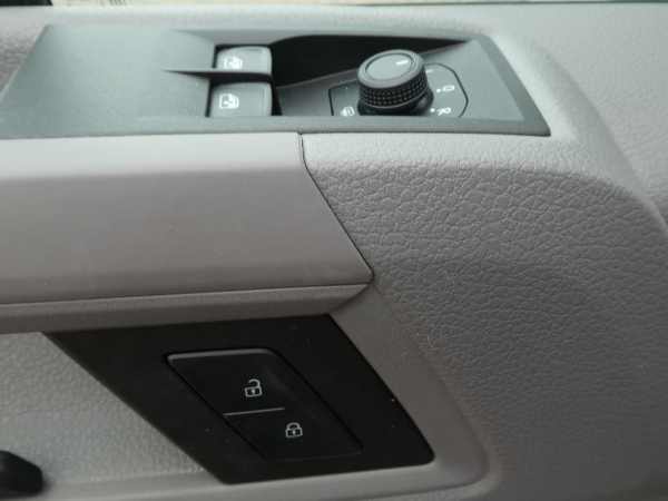 VOLKSWAGEN - CRAFTER 35 2.0 TDI