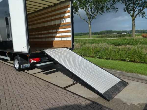 VOLKSWAGEN - CRAFTER 50 2.0 TDI B