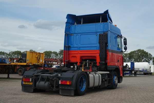 DAF - XF 105.410