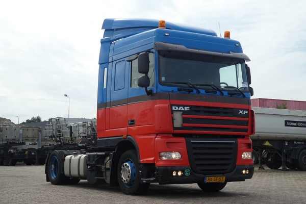 DAF - XF 105.410