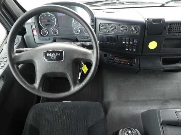 M.A.N. - 12.220 TGL