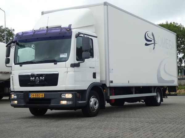 M.A.N. - 12.220 TGL