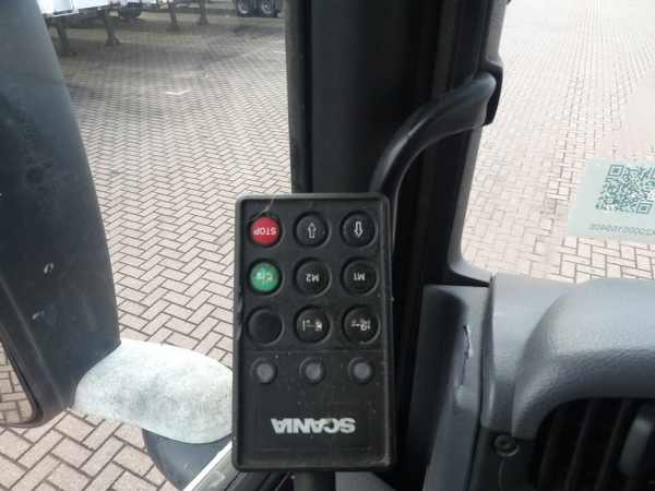 SCANIA - P230