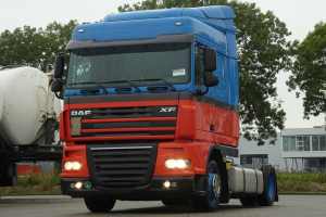 DAF - XF 105.410