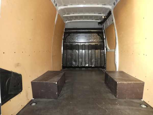 IVECO - DAILY 35 C14