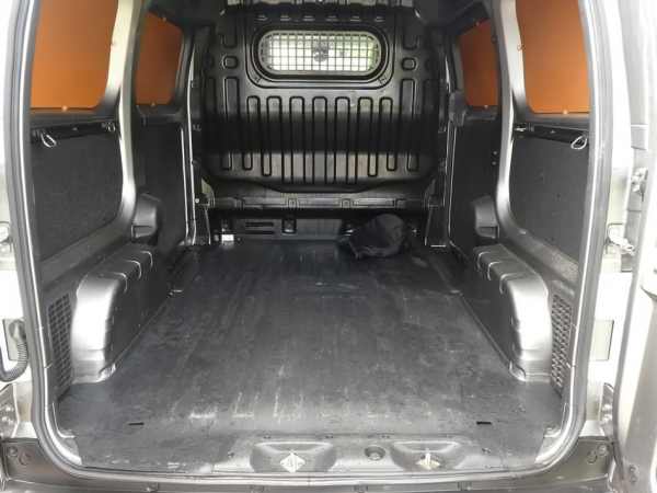 NISSAN - NV 200 ELECTRIC