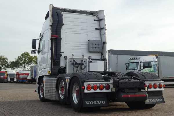 VOLVO - FH 16.600