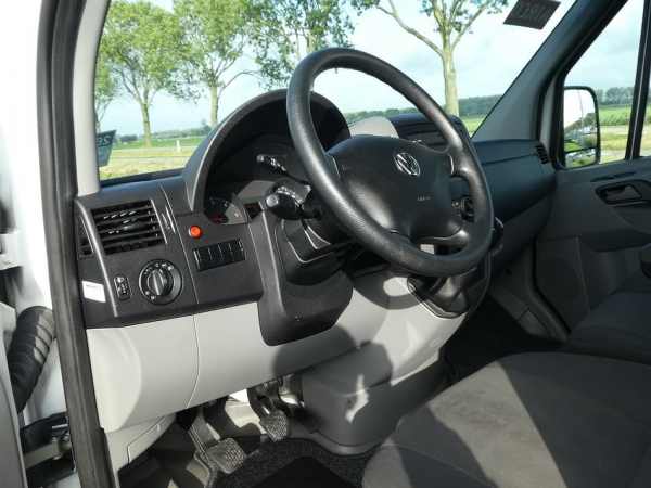 VOLKSWAGEN - CRAFTER 35 2.0 TDI