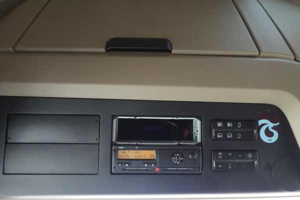 MERCEDES-BENZ - ACTROS 1851 LS