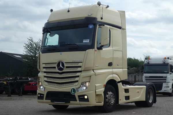 MERCEDES-BENZ - ACTROS 1851 LS