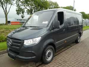 MERCEDES-BENZ - SPRINTER 319 CDI