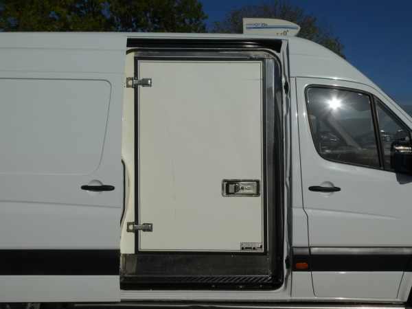 MERCEDES-BENZ - SPRINTER 313 CDI