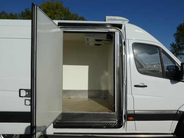 MERCEDES-BENZ - SPRINTER 313 CDI