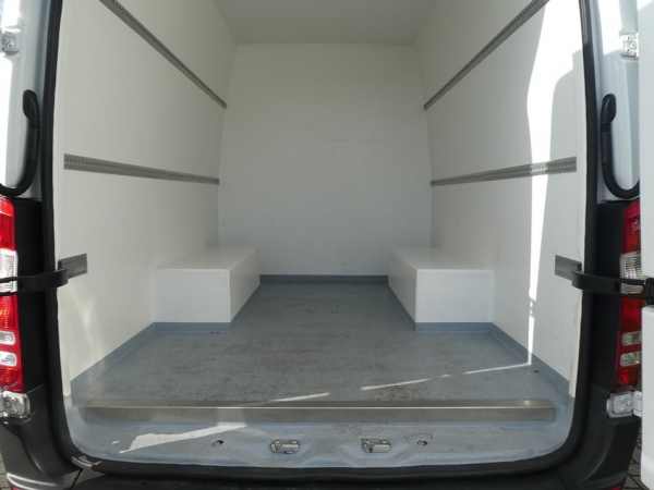 MERCEDES-BENZ - SPRINTER 516 CDI