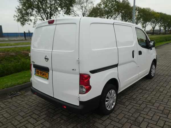 NISSAN - NV 200 1.5 DCI