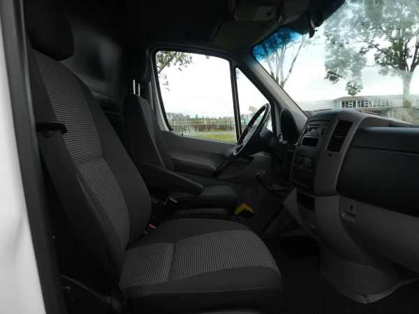 MERCEDES-BENZ - SPRINTER 516 CDI