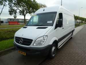 MERCEDES-BENZ - SPRINTER 516 CDI