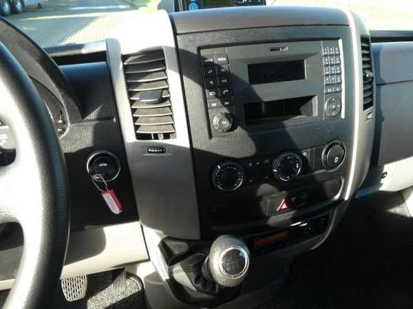 MERCEDES-BENZ - SPRINTER 516 CDI