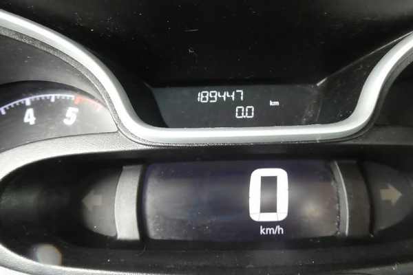 OPEL - VIVARO 1.6