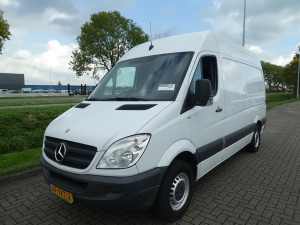 MERCEDES-BENZ - SPRINTER 211 CDI