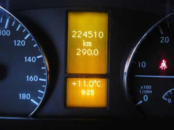 MERCEDES-BENZ - SPRINTER 319 CDI