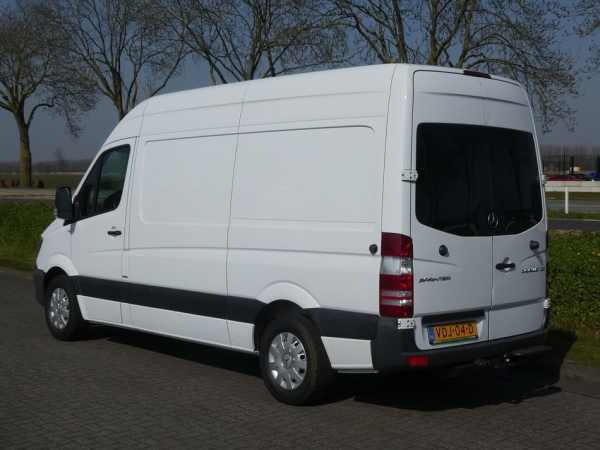 MERCEDES-BENZ - SPRINTER 319 CDI