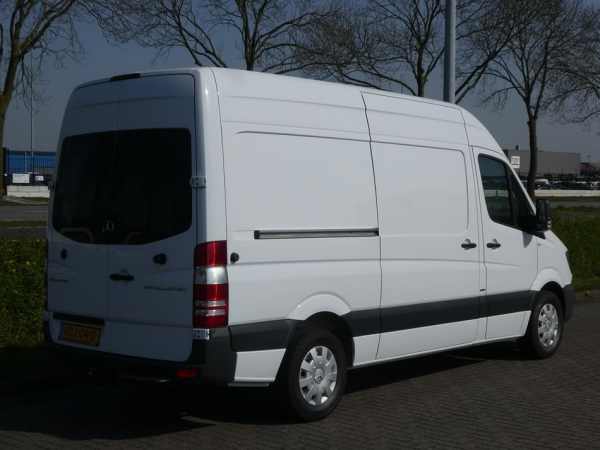 MERCEDES-BENZ - SPRINTER 319 CDI