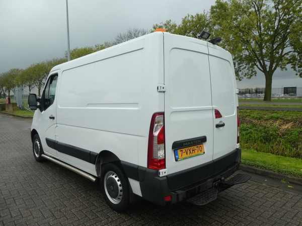 RENAULT - MASTER 2.3