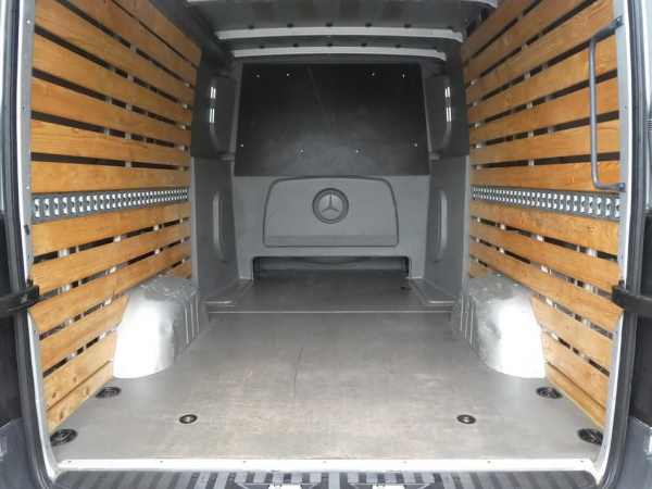MERCEDES-BENZ - SPRINTER 313 CDI