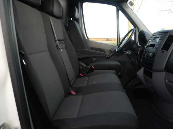 VOLKSWAGEN - CRAFTER 35 2.0
