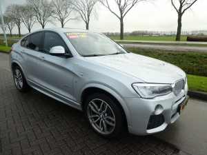 BMW - X4 3.0 D M SPORT HI