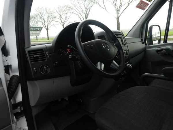 MERCEDES-BENZ - SPRINTER 513 CDI