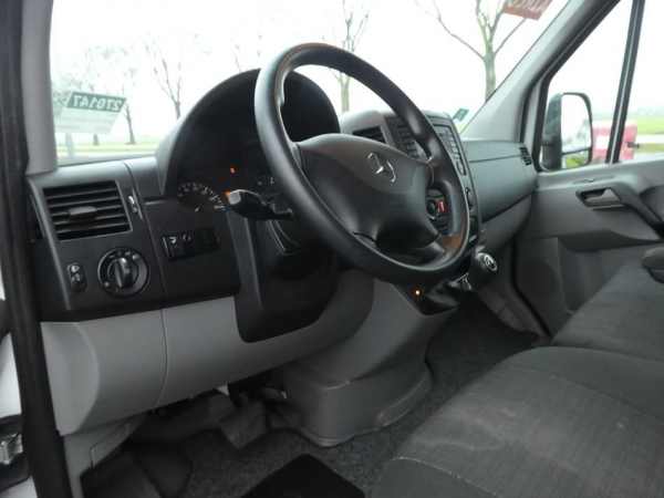 MERCEDES-BENZ - SPRINTER 513 CDI