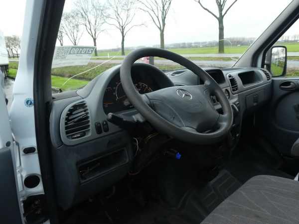 MERCEDES-BENZ - SPRINTER 208 CDI