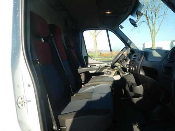 RENAULT - MASTER 2.3