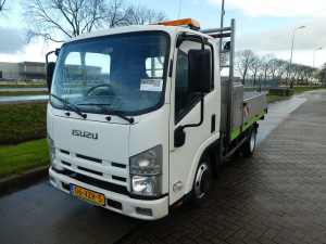 ISUZU - NLR 85