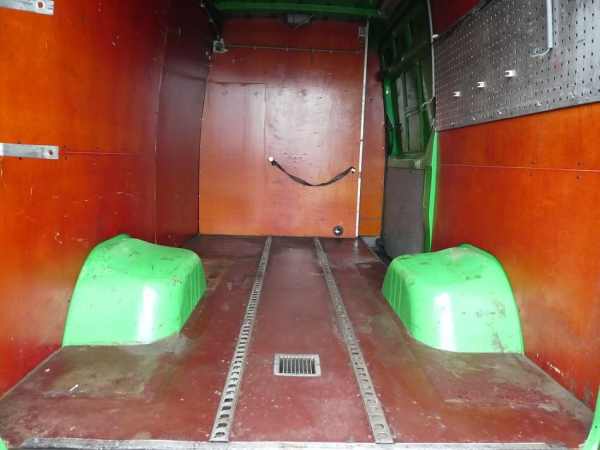 MERCEDES-BENZ - SPRINTER 516 CDI