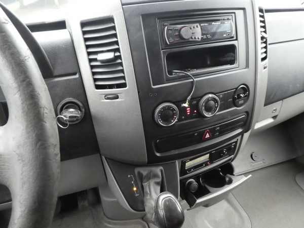 MERCEDES-BENZ - SPRINTER 516 CDI