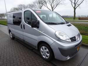 RENAULT - TRAFIC 2.5 DCI