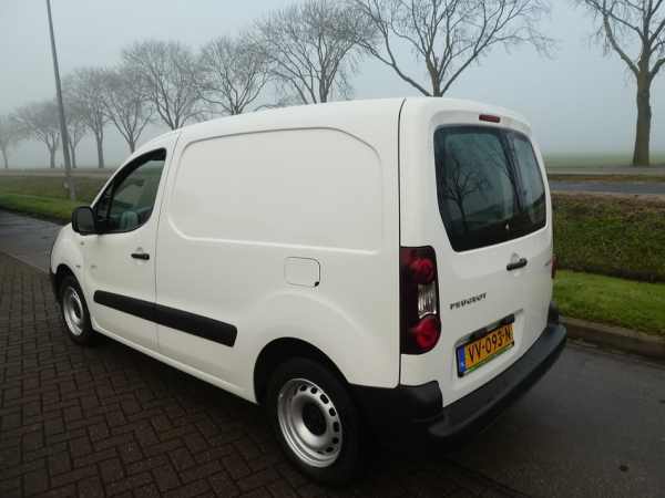 PEUGEOT - PARTNER 1.6