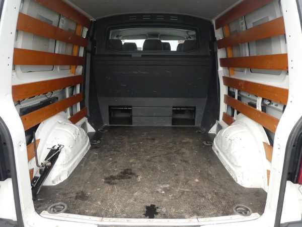VOLKSWAGEN - TRANSPORTER 2.0 TDI