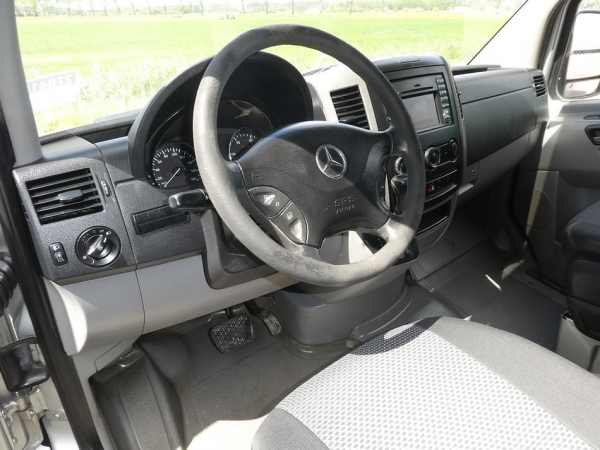 MERCEDES-BENZ - SPRINTER 319 CDI