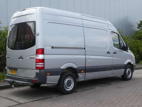 MERCEDES-BENZ - SPRINTER 319 CDI