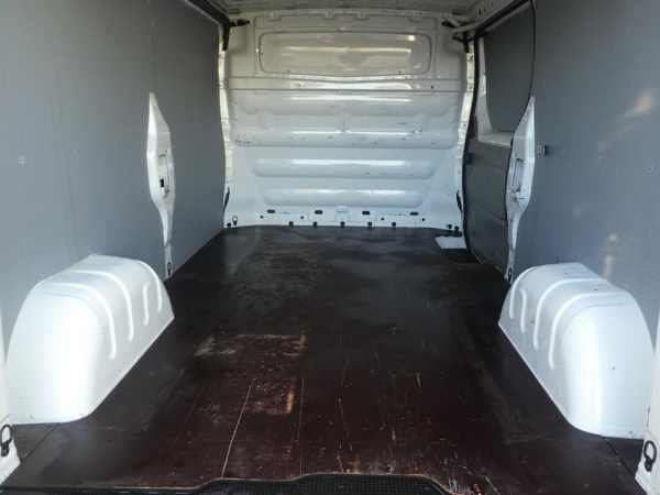 OPEL - VIVARO 2.0 CDTI 115