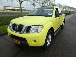 NISSAN - NAVARA