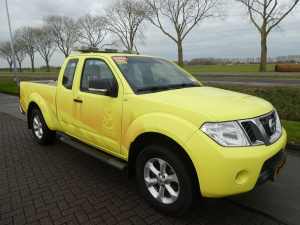 NISSAN - NAVARA